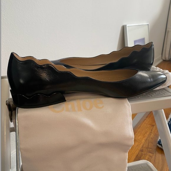 Scalloped Edge Chloe Flats - size 41 - Picture 5 of 7